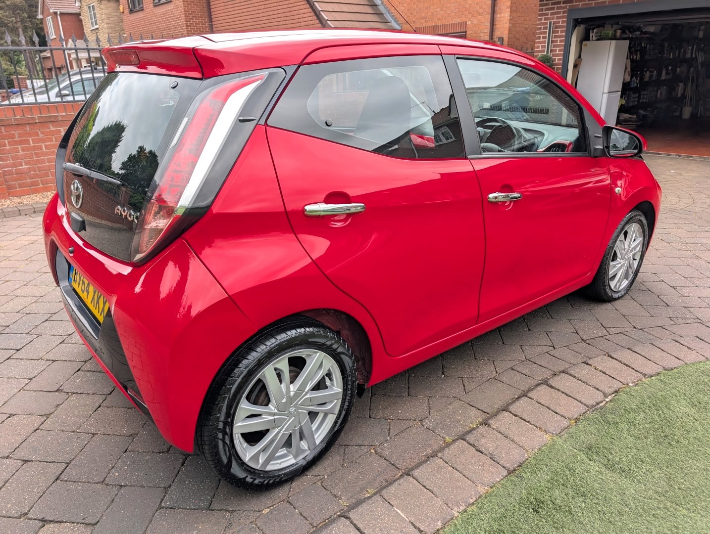 Used Toyota AYGO 2014 for sale - 78149054: Photo 14