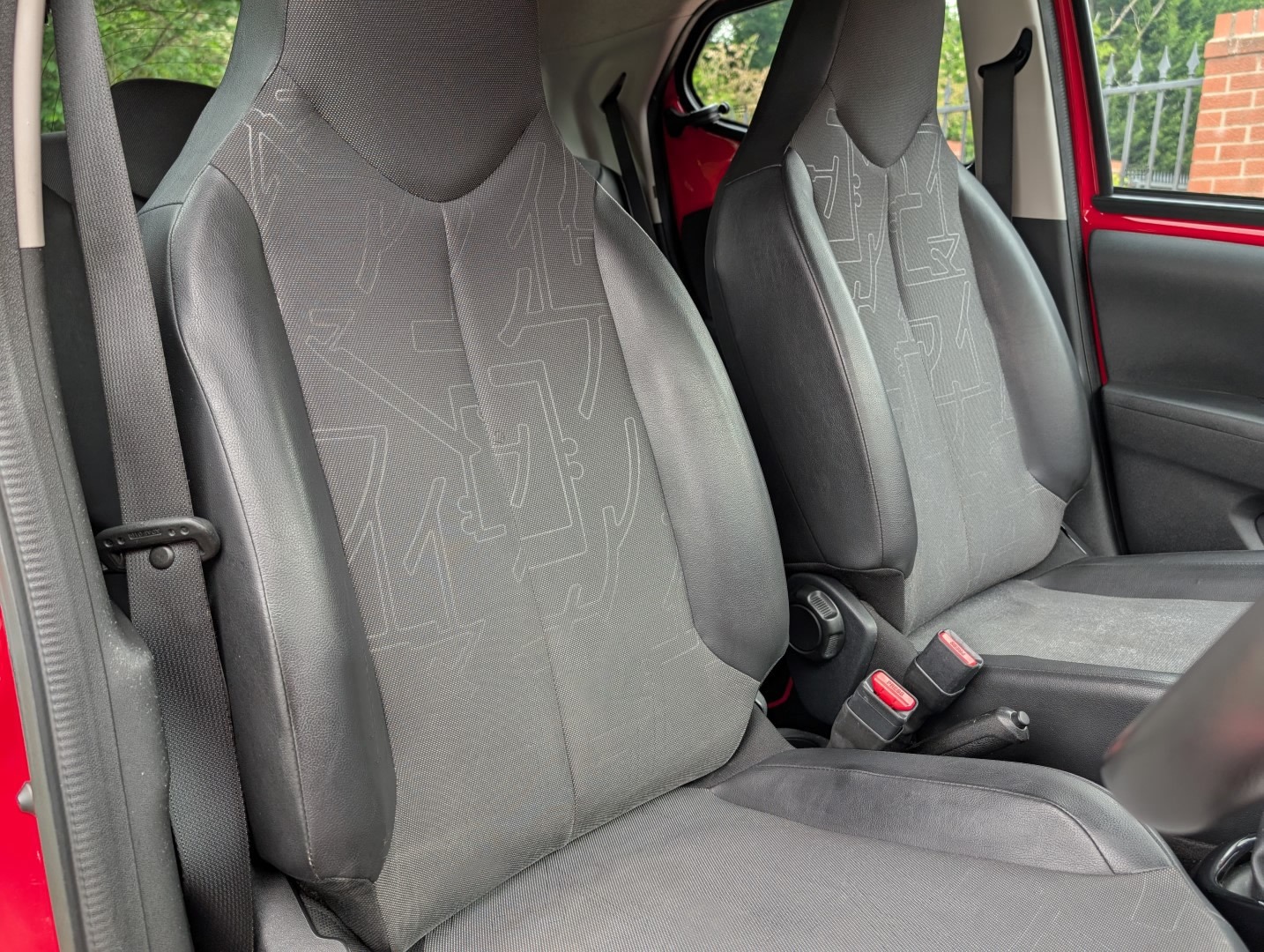 Used Toyota AYGO 2014 for sale - 78149054: Photo 24