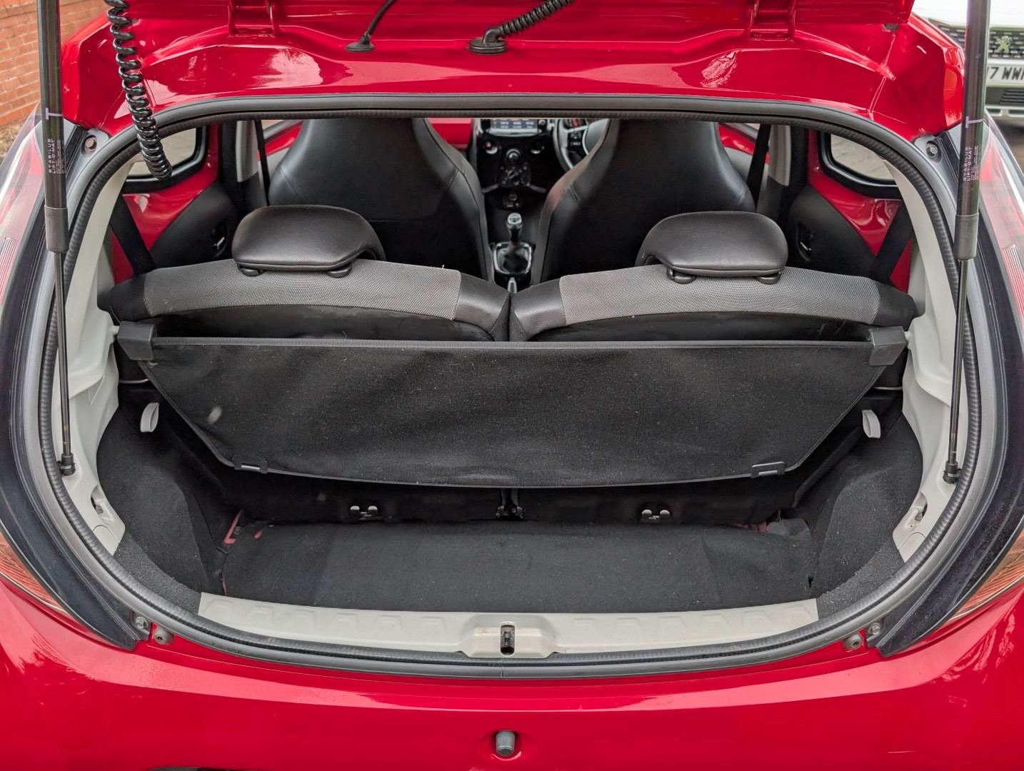 Used Toyota AYGO 2014 for sale - 78149054: Photo 26