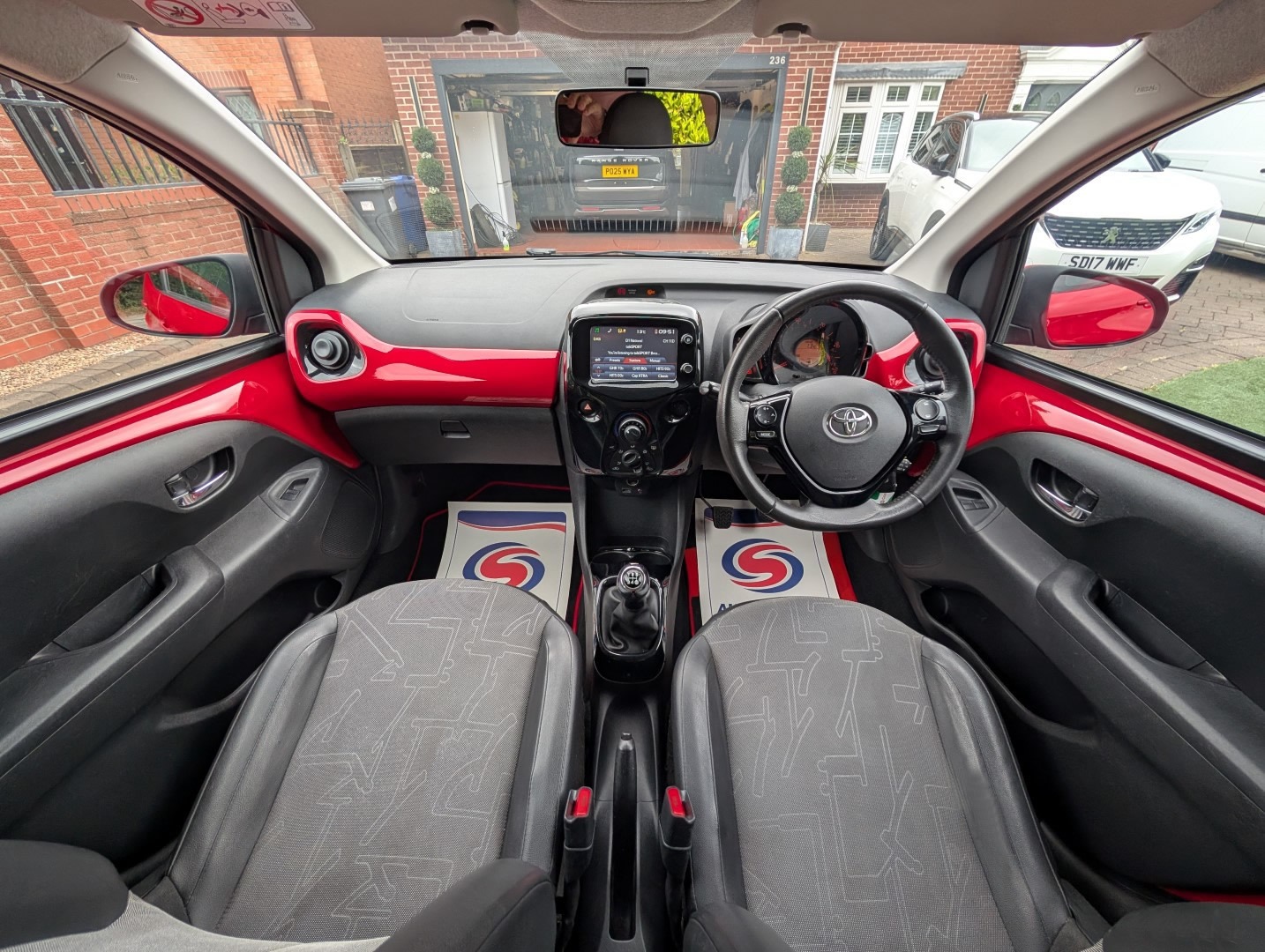 Used Toyota AYGO 2014 for sale - 78149054: Photo 5