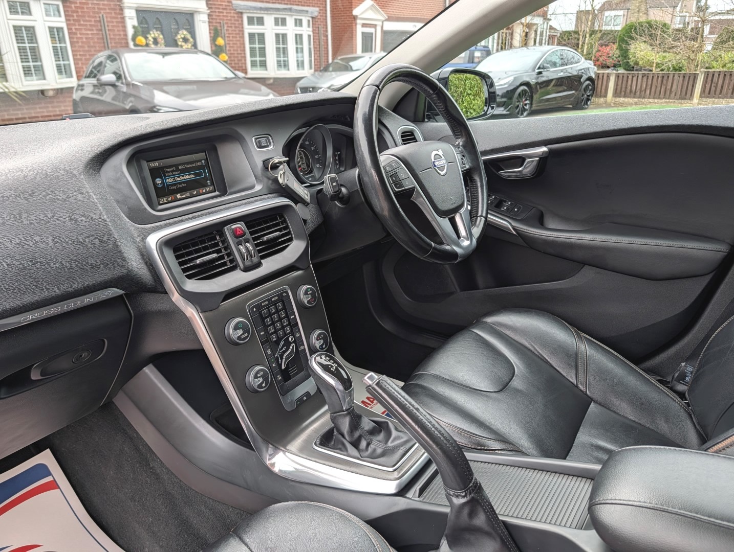 Used Volvo V40 2015 for sale - 77831691: Photo 16