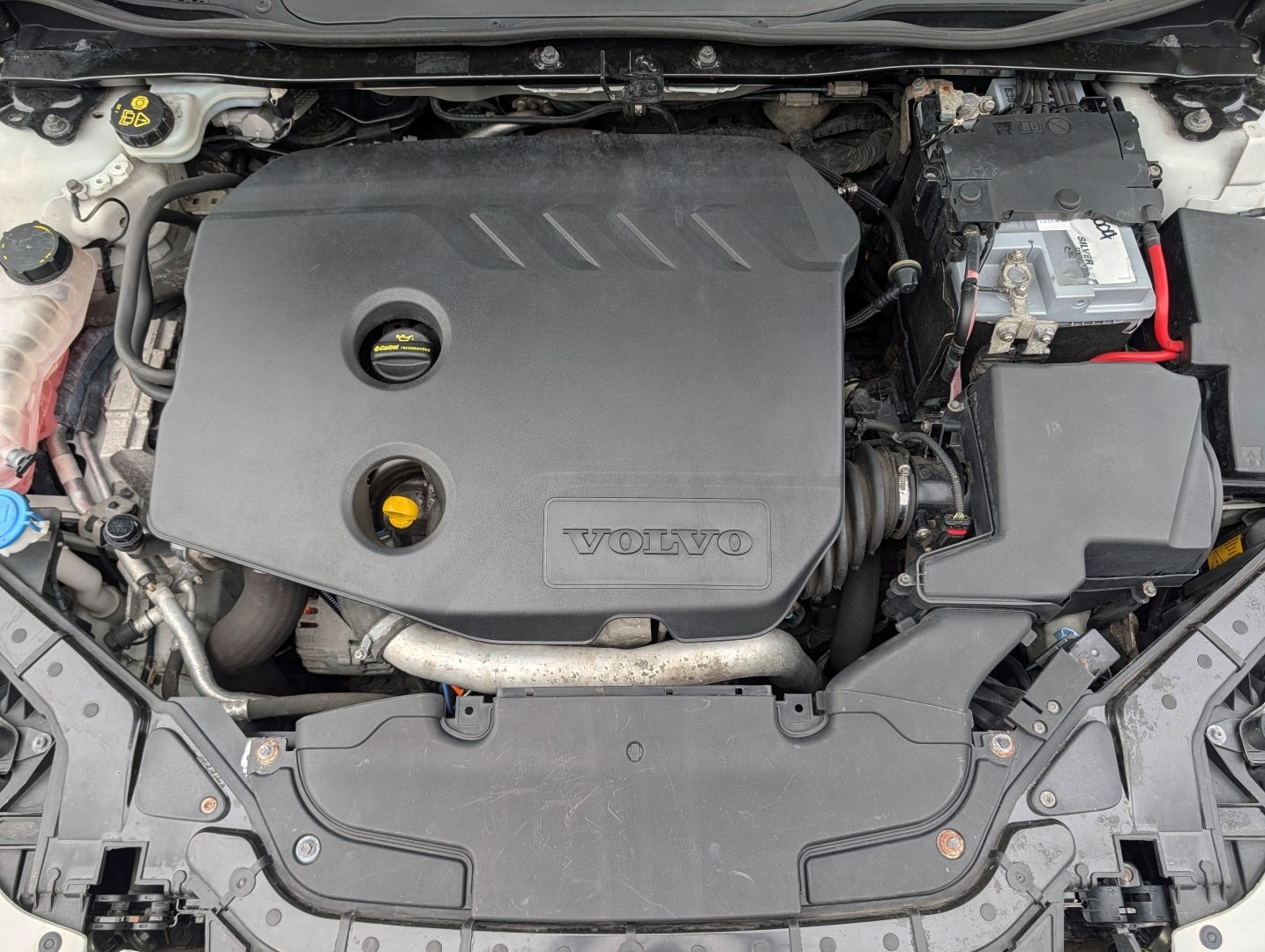 Used Volvo V40 2015 for sale - 77831691: Photo 26