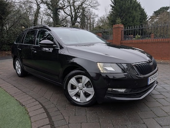 2019 (19) - 1.0 TSI SE Technology Estate *1 Owner, FSH, Just Serviced & MOT 01/27* 5-Door