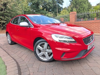 2016 (66) - D2 [120] R DESIGN Nav Plus *FSH & MOT 08/26* 5-Door
