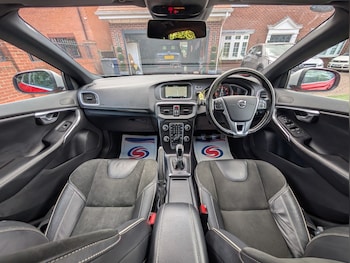 Used Volvo V40 2016 for sale - 75534749: Photo