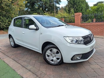 Used Dacia Sandero 2020 for sale - 79704904: Photo