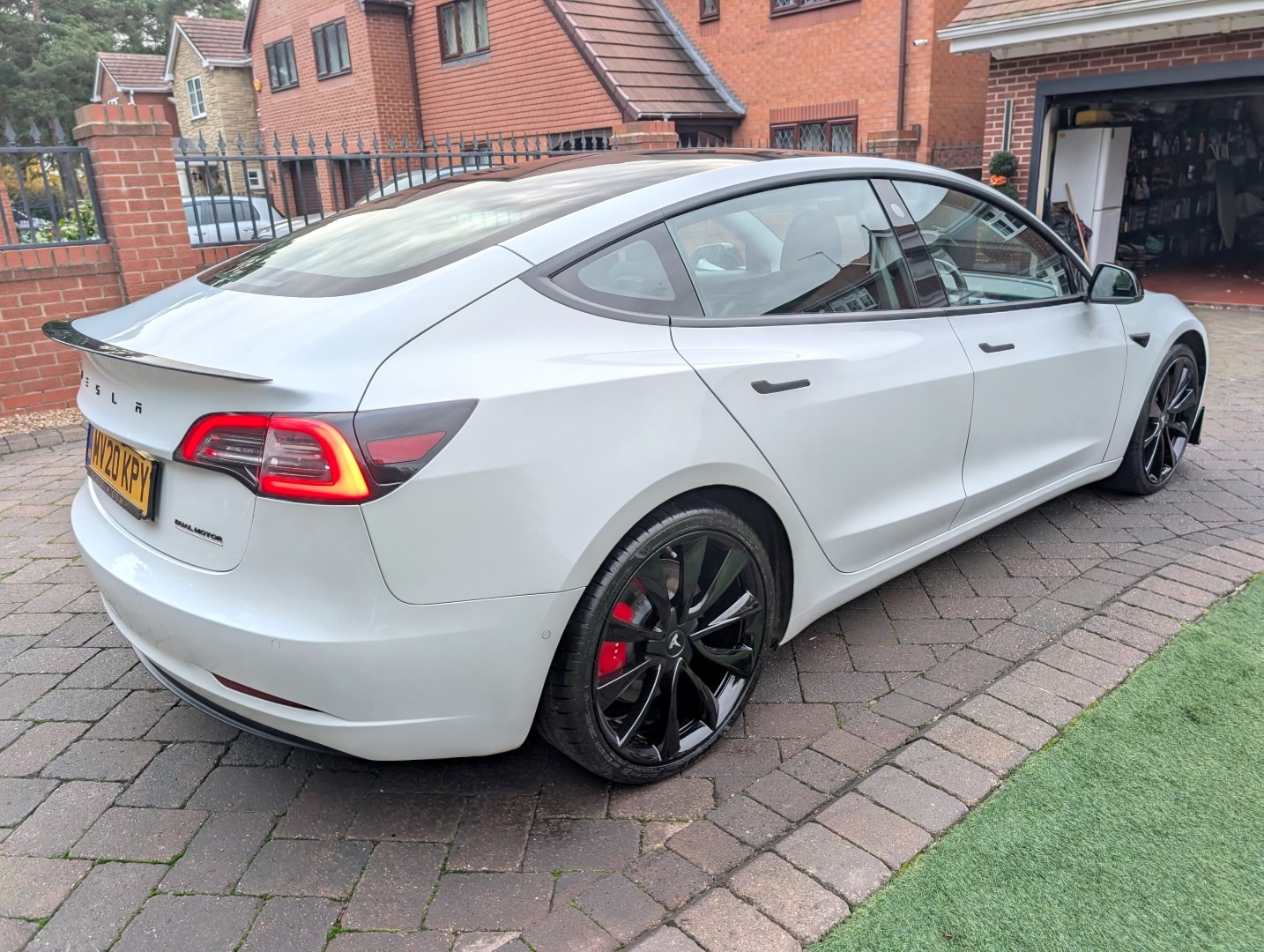 Used Tesla Model 3 2020 for sale - 76411820: Photo 14