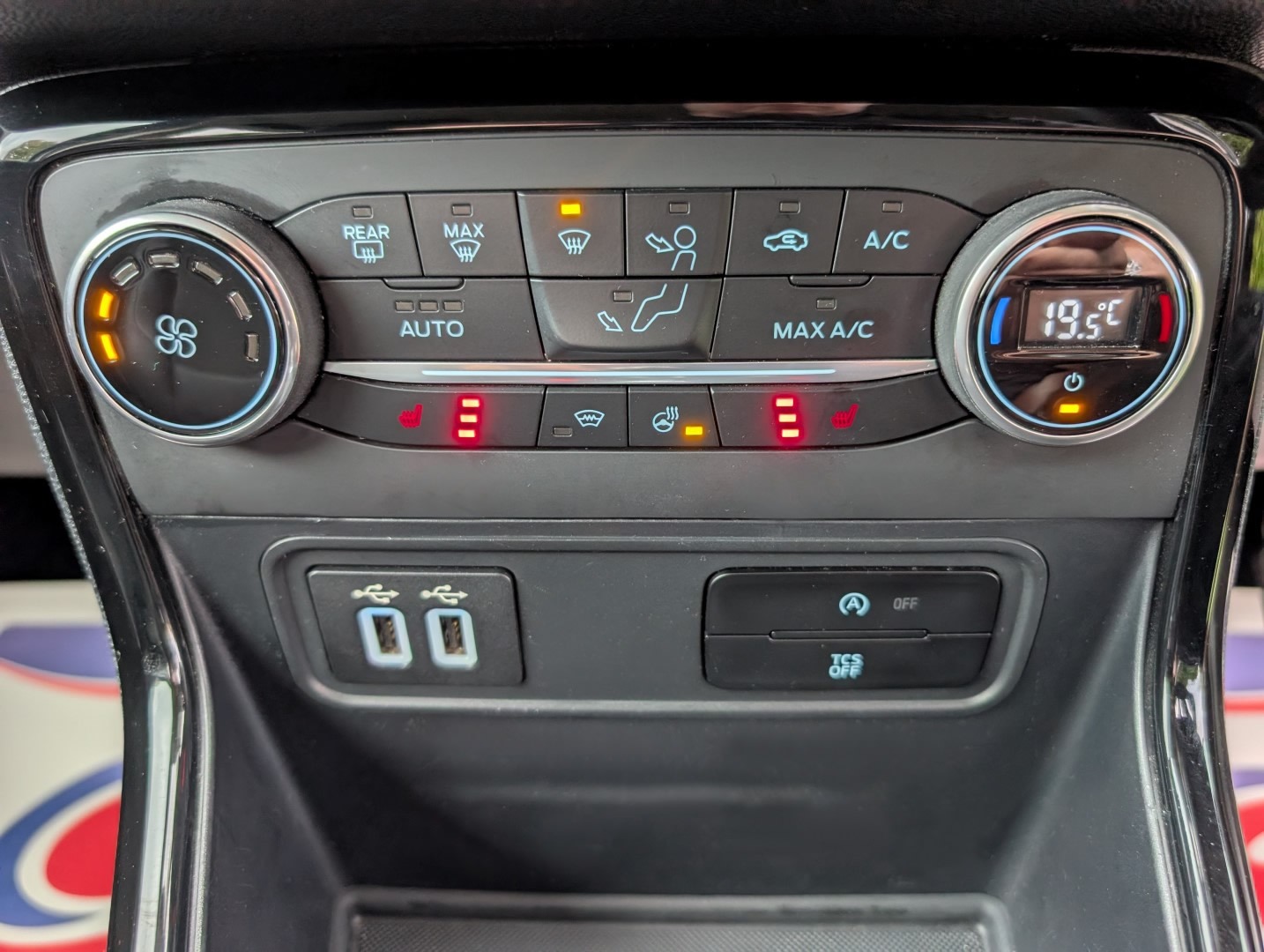 Used Ford Ecosport 2018 for sale - 76340093: Photo 23