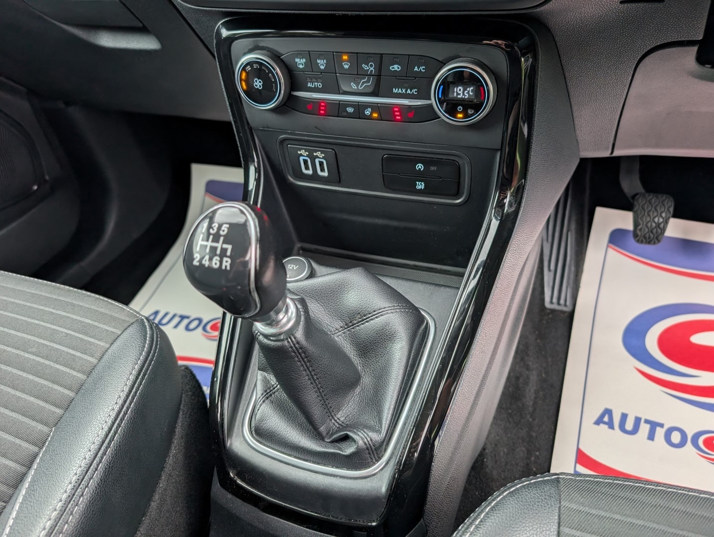 Used Ford Ecosport 2018 for sale - 76340093: Photo 24