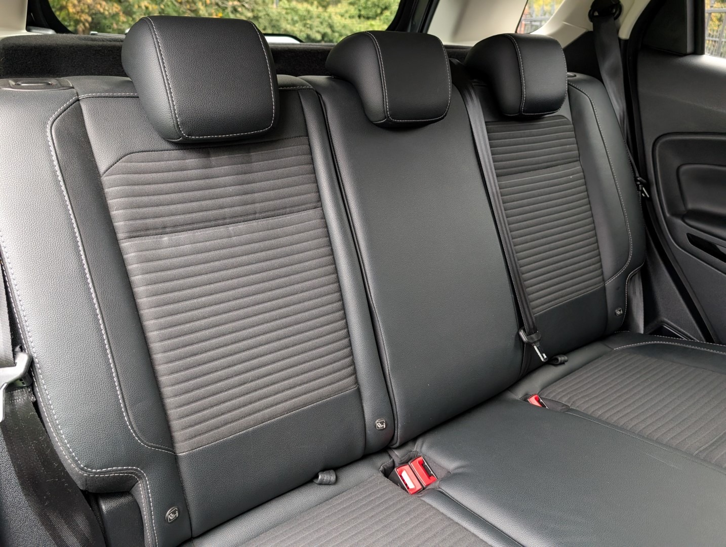 Used Ford Ecosport 2018 for sale - 76340093: Photo 26