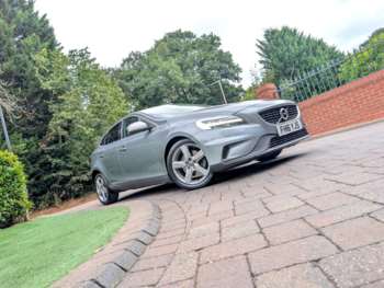 Used Volvo V40 2016 for sale - 75129678: Photo