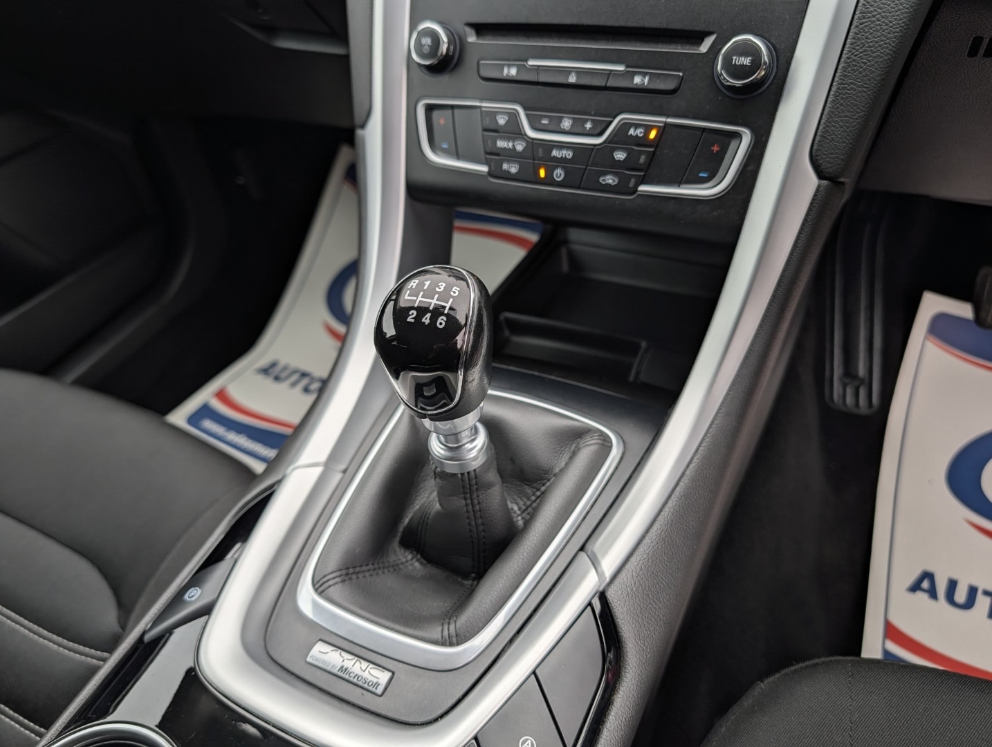 Used Ford Mondeo 2016 for sale - 77802030: Photo 23