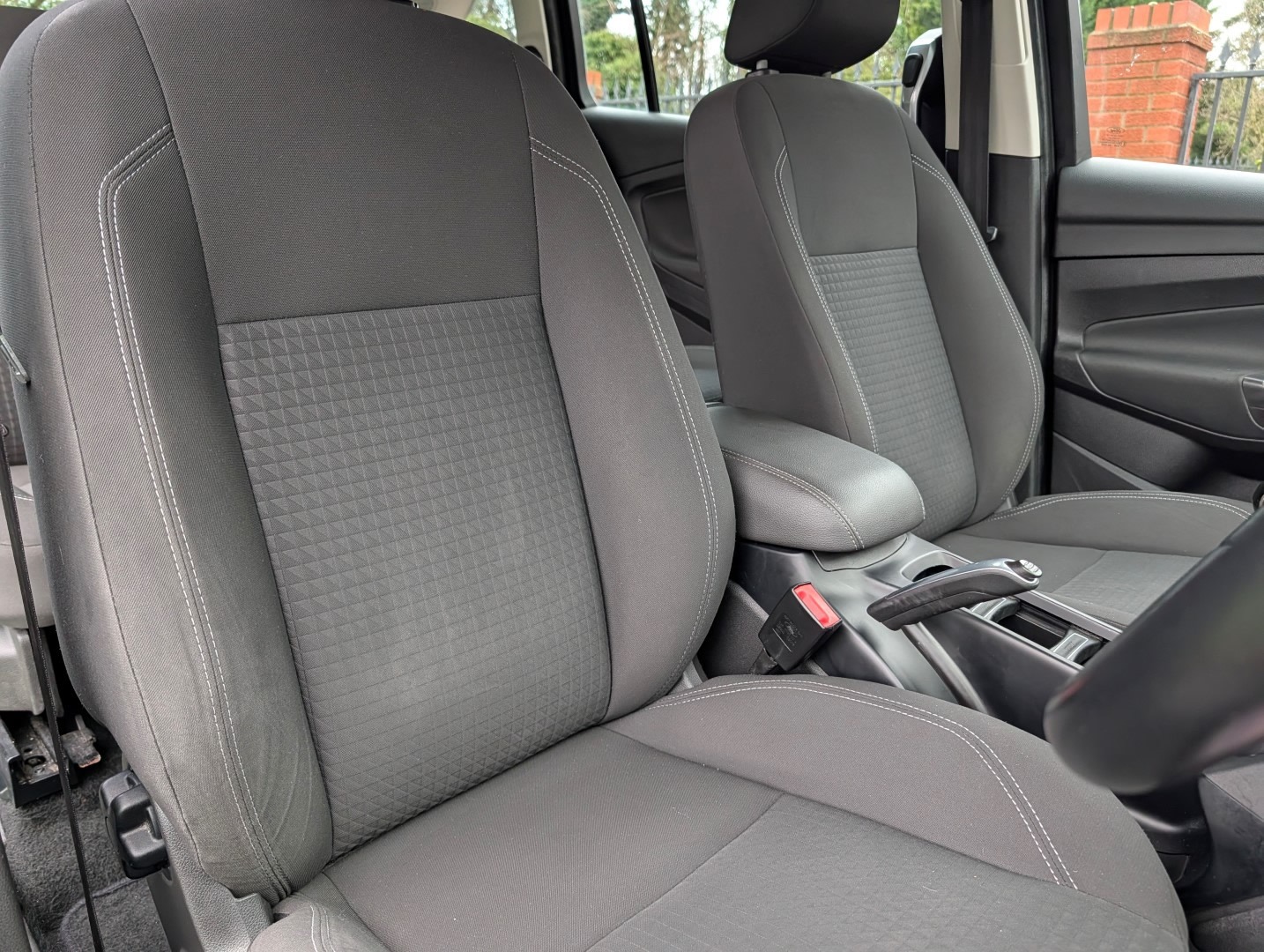 Used Ford Grand C-Max 2018 for sale - 77183324: Photo 24