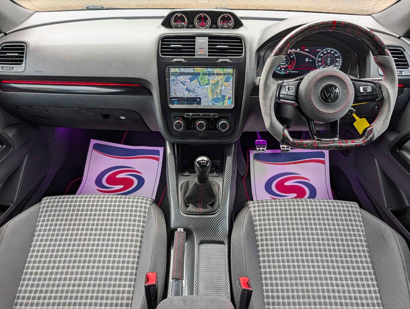 Used Volkswagen Scirocco 2014 for sale - 78155517: Photo 3