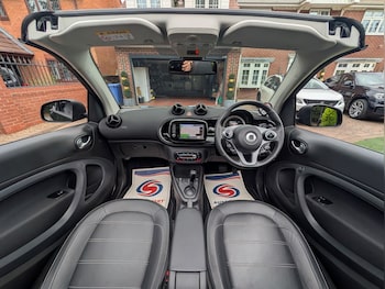 Used smart fortwo 2020 for sale - 78791876: Photo