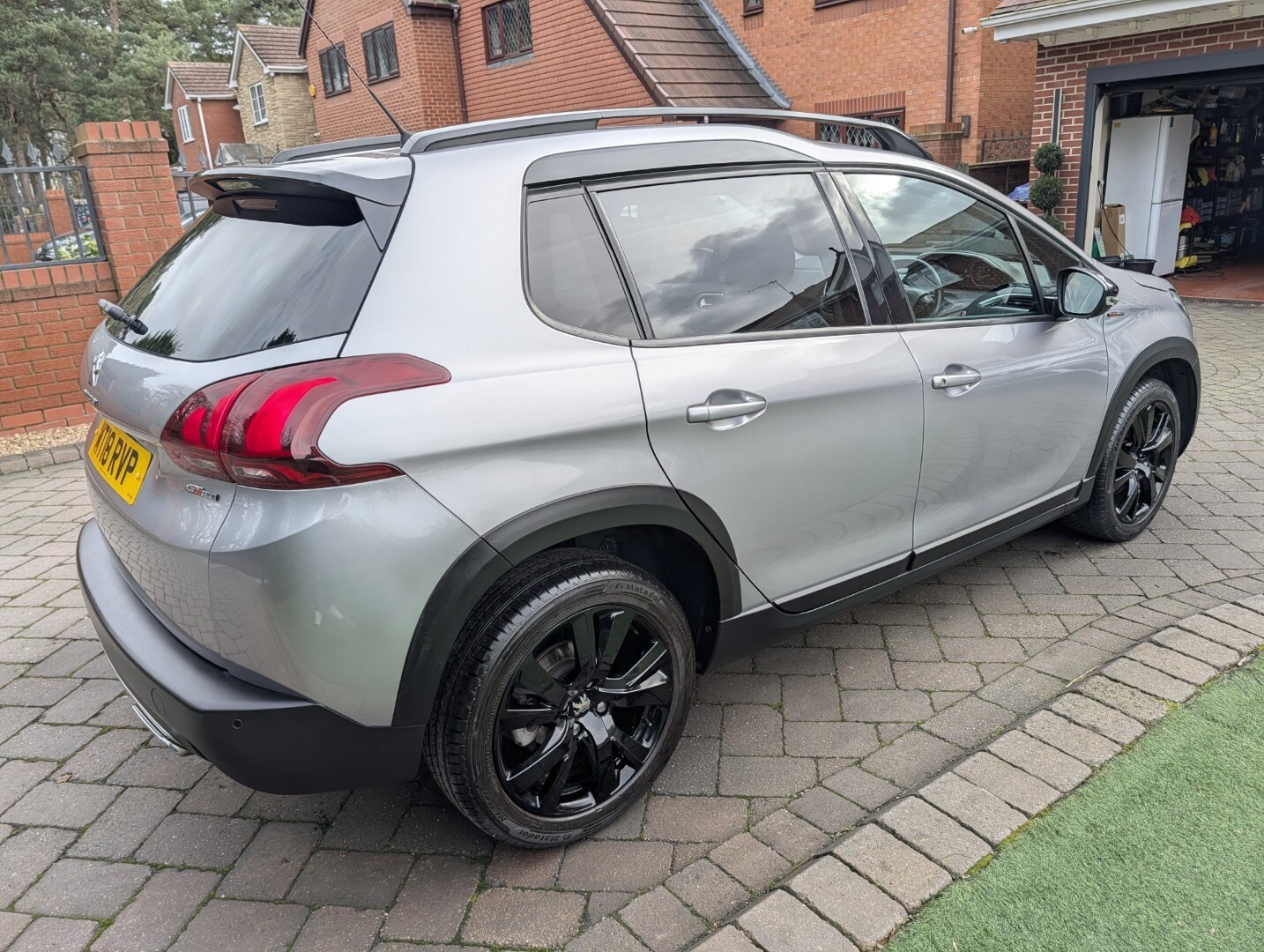 Used Peugeot 2008 2018 for sale - 77522192: Photo 15