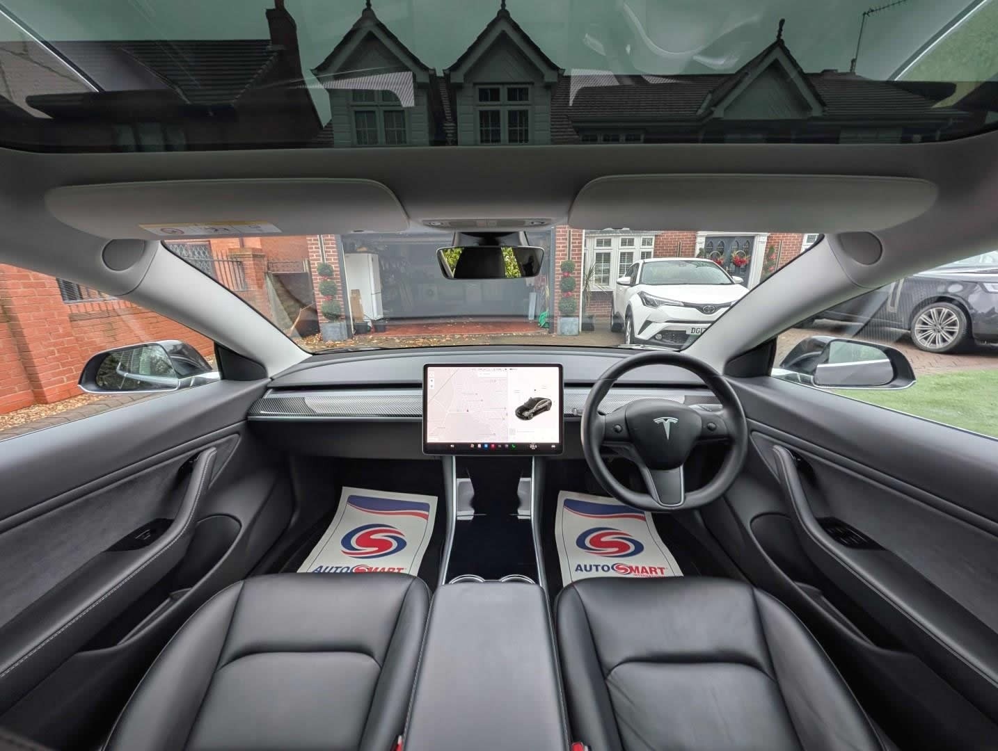 Used Tesla Model 3 2020 for sale - 76822006: Photo 2