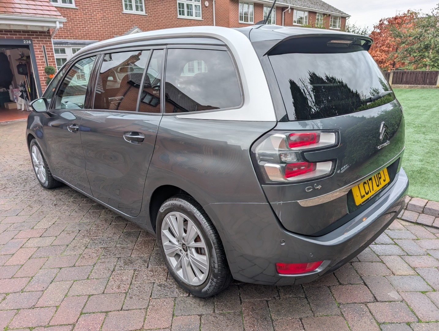 Used Citroen C4 Grand Picasso 2017 for sale - 76293343: Photo 12