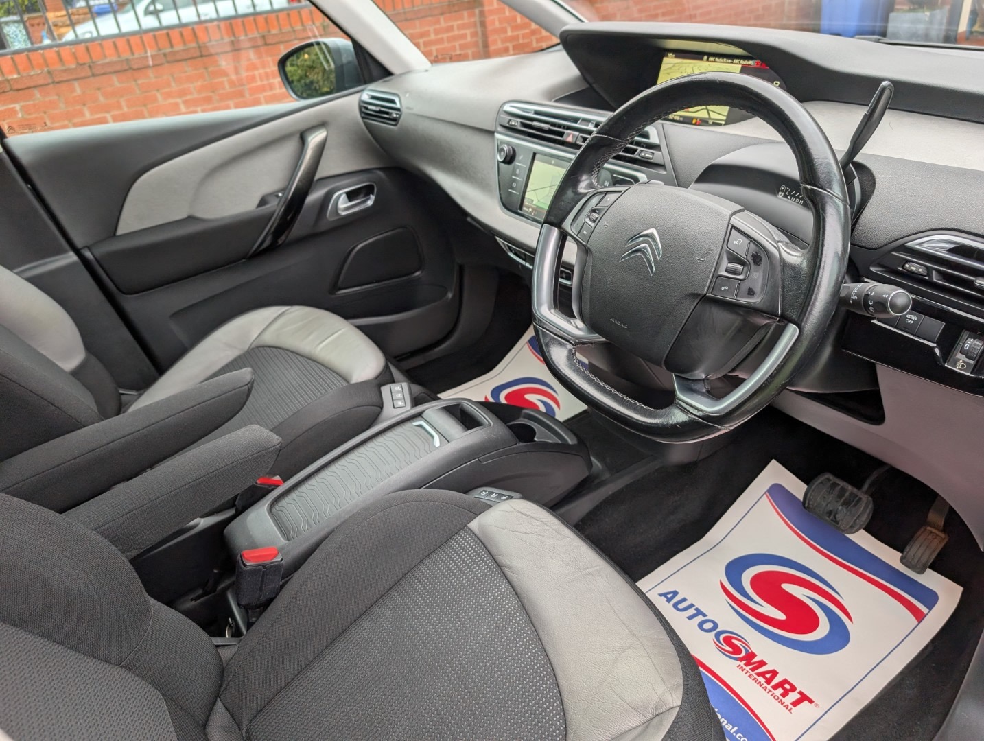 Used Citroen C4 Grand Picasso 2017 for sale - 76293343: Photo 19