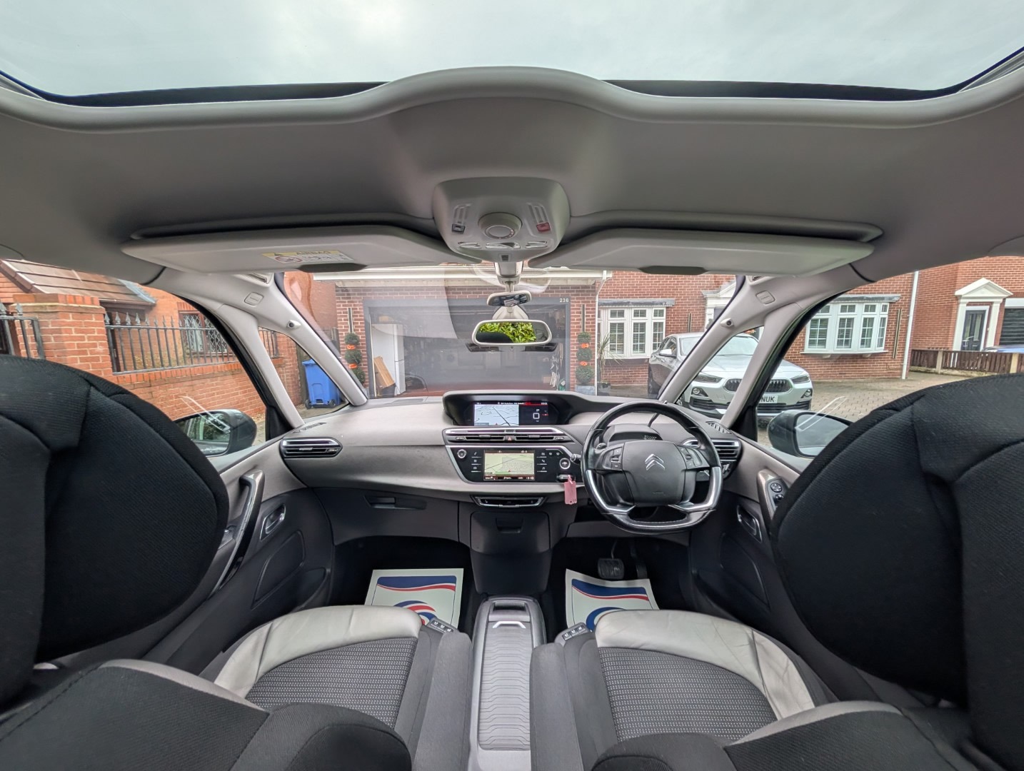 Used Citroen C4 Grand Picasso 2017 for sale - 76293343: Photo 23