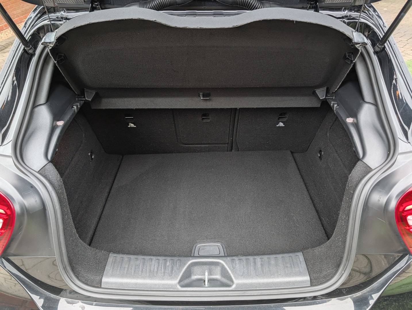 Used Mercedes-Benz A-Class 2017 for sale - 77746276: Photo 26