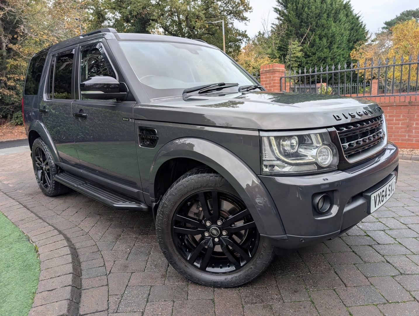 Used Land Rover Discovery 4 2014 for sale - 76373853: Photo 1