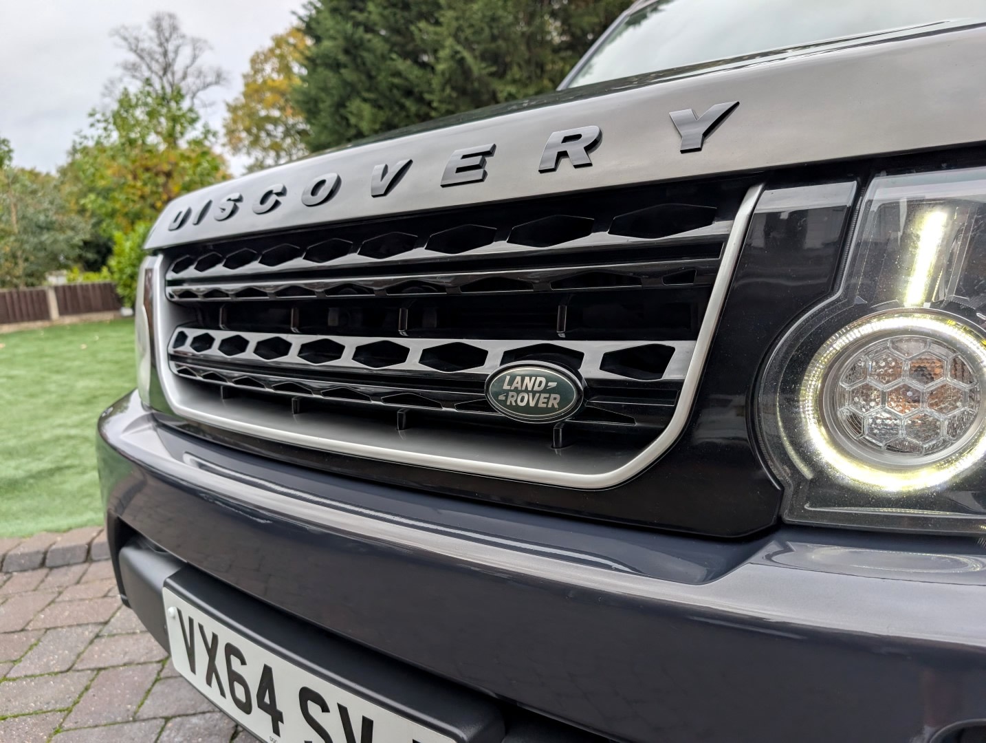 Used Land Rover Discovery 4 2014 for sale - 76373853: Photo 10