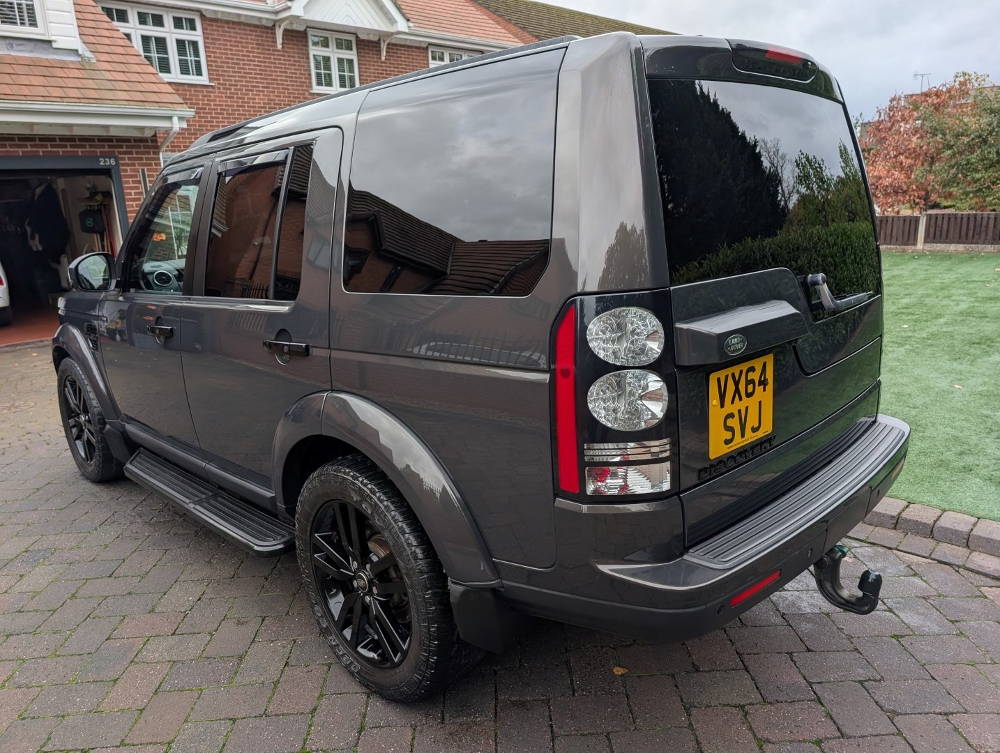 Used Land Rover Discovery 4 2014 for sale - 76373853: Photo 12