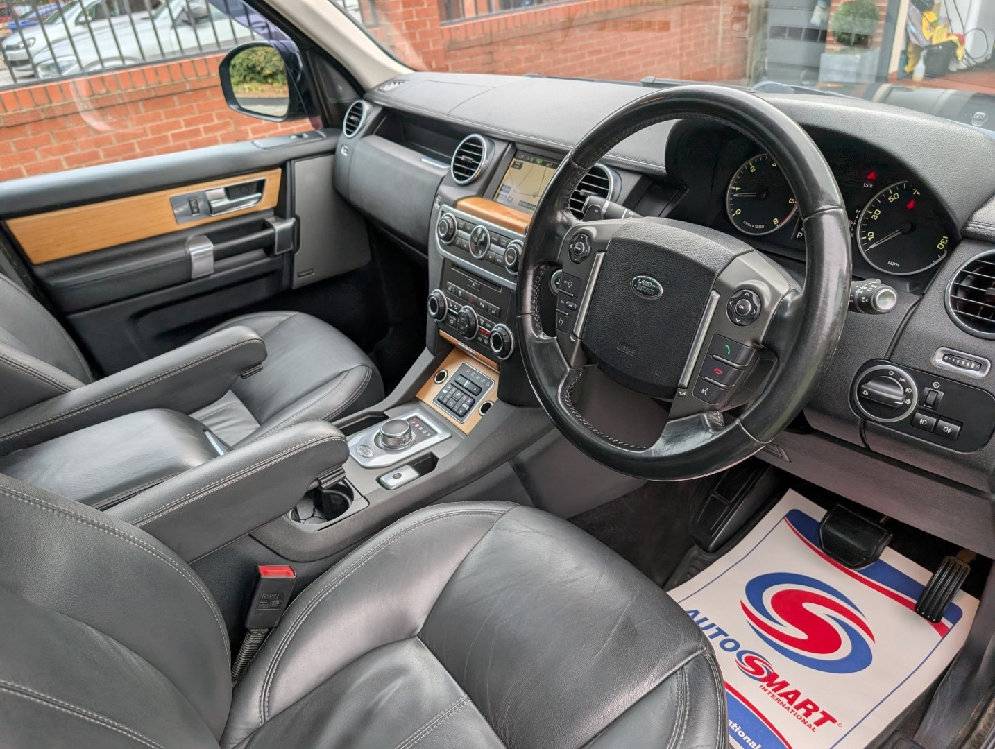 Used Land Rover Discovery 4 2014 for sale - 76373853: Photo 19