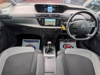 Used Citroen Grand C4 Picasso 2015 for sale - 79134230: Photo