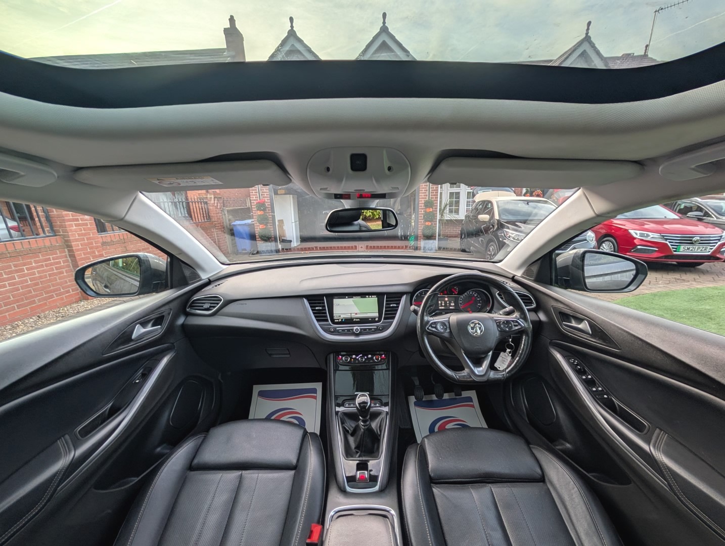 Used Vauxhall Grandland X 2021 for sale - 76421281: Photo 2