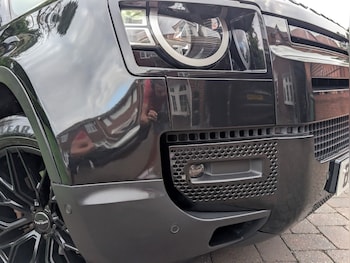 Used Land Rover Defender 2020 for sale - 75526862: Photo