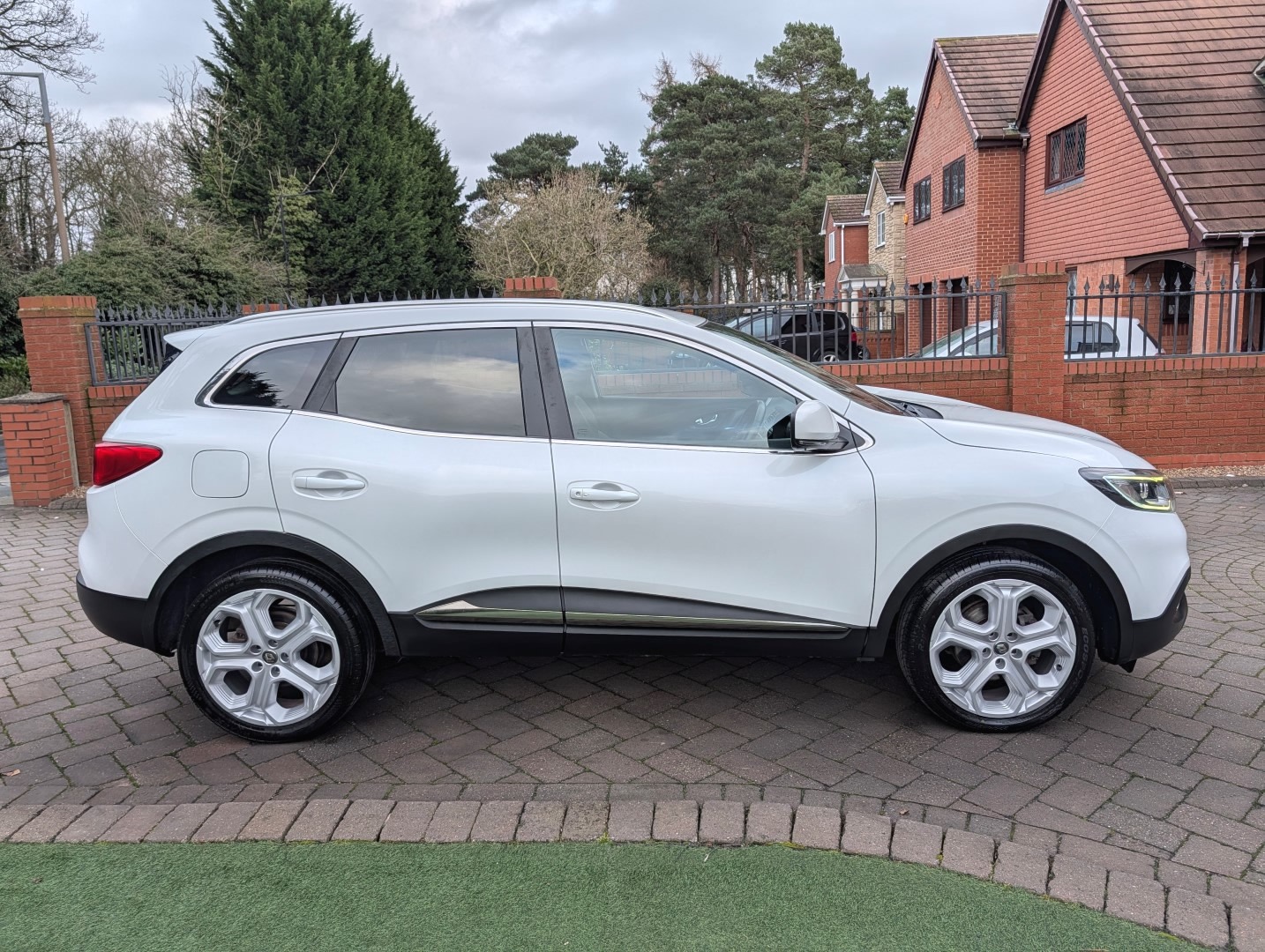 Used Renault Kadjar 2017 for sale - 77461901: Photo 11