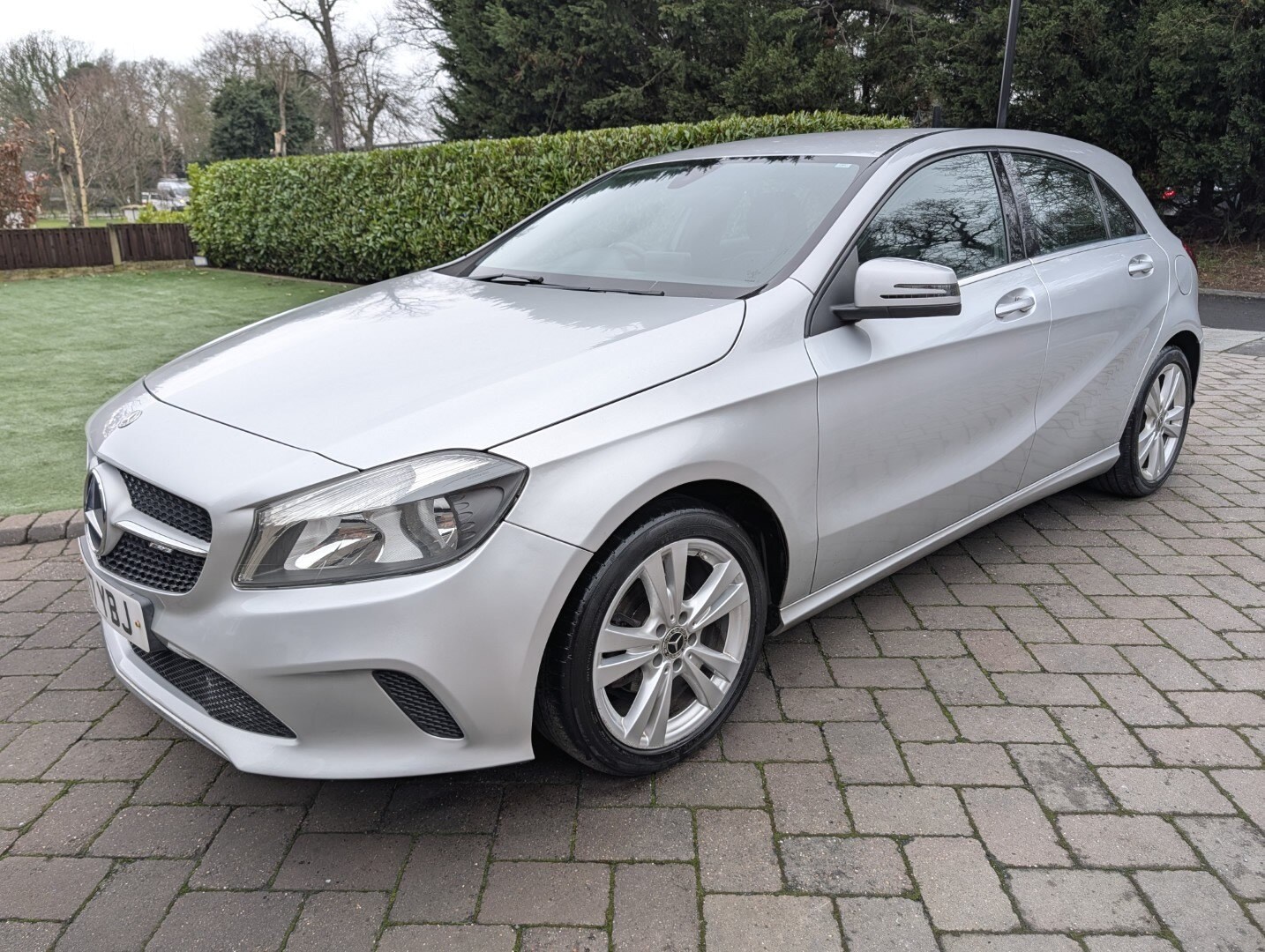 Used Mercedes-Benz A-Class 2017 for sale - 77245354: Photo 8