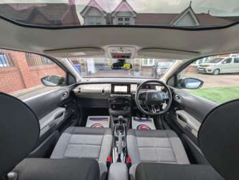 Used Citroen C4 Cactus 2018 for sale - 74976642: Photo