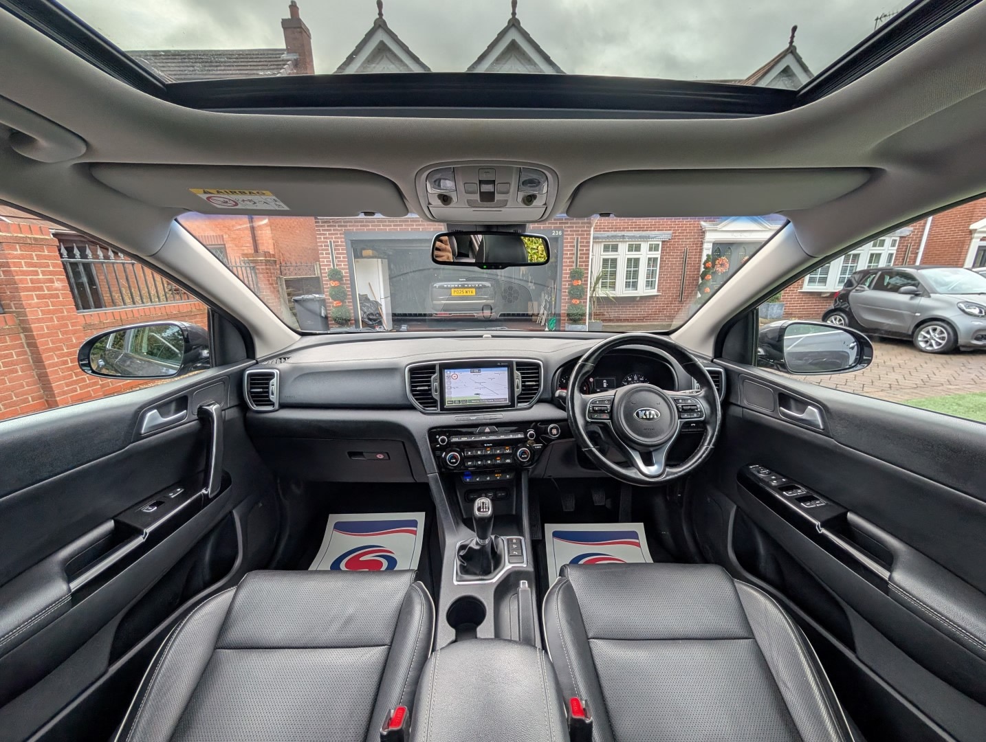 Used Kia Sportage 2017 for sale - 76450431: Photo 2