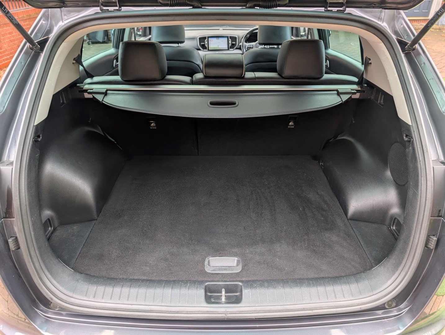 Used Kia Sportage 2017 for sale - 76450431: Photo 32