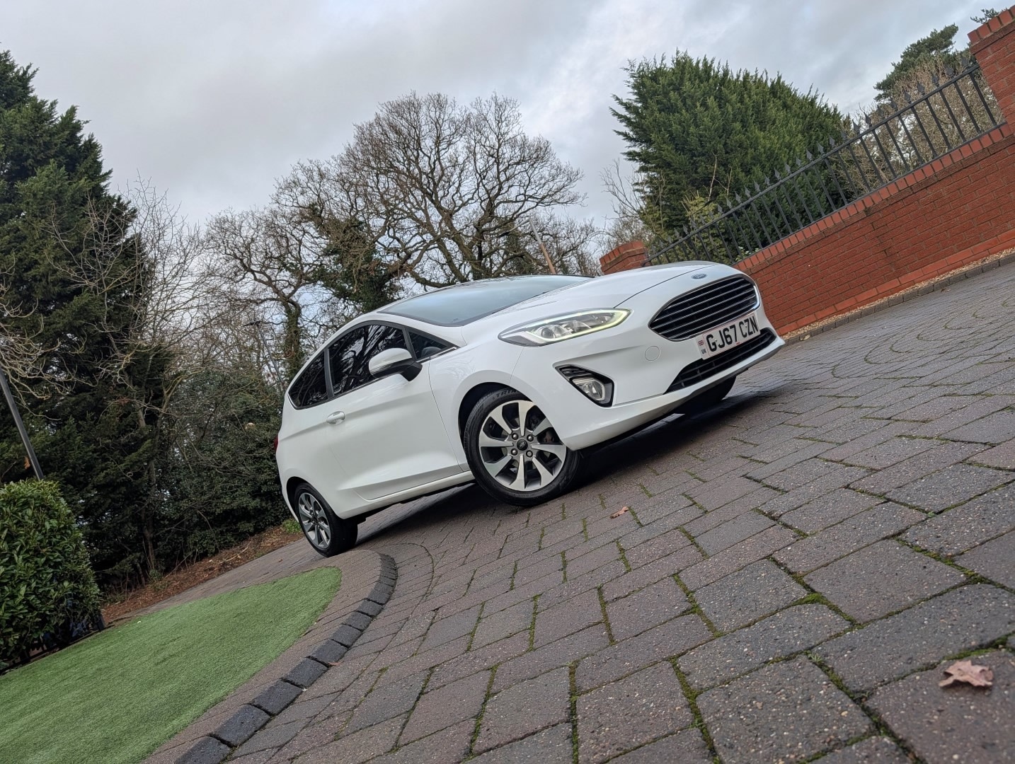 Used Ford Fiesta 2017 for sale - 77136235: Photo 6