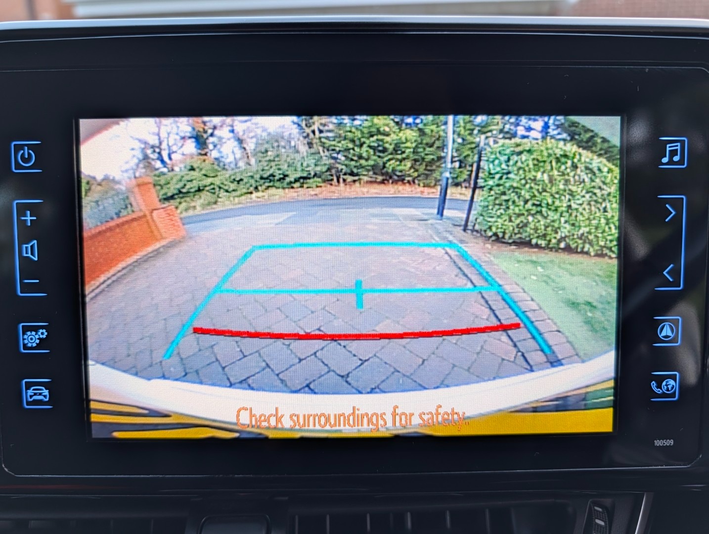 Used Toyota C-HR 2017 for sale - 76785280: Photo 20