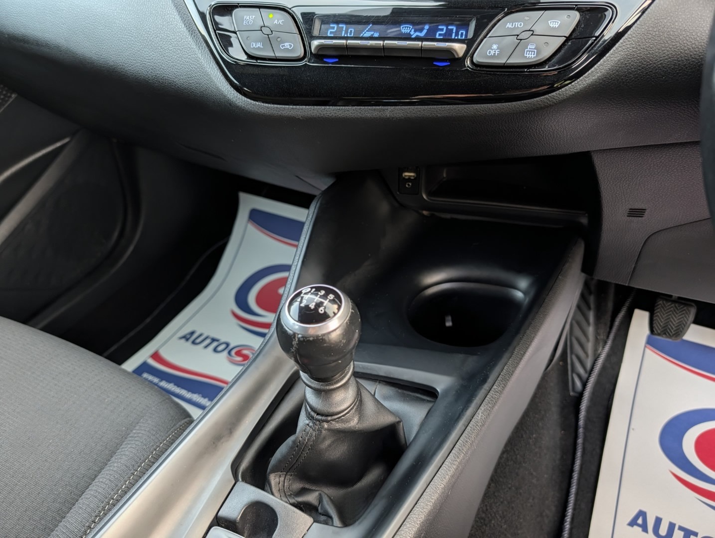 Used Toyota C-HR 2017 for sale - 76785280: Photo 22