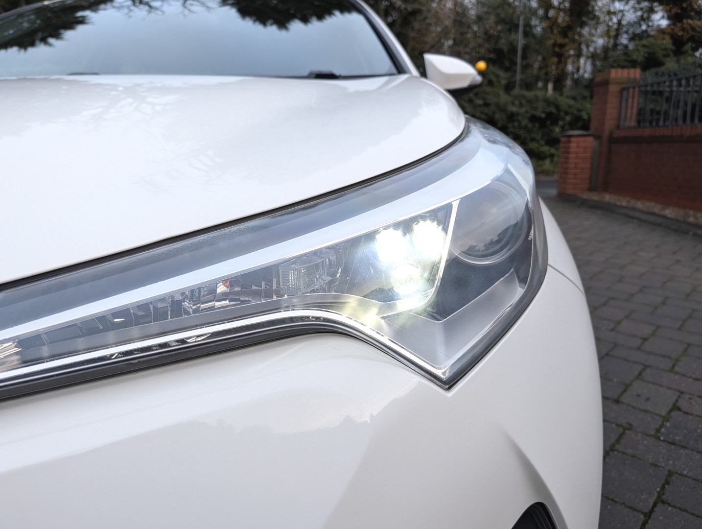 Used Toyota C-HR 2017 for sale - 76785280: Photo 30