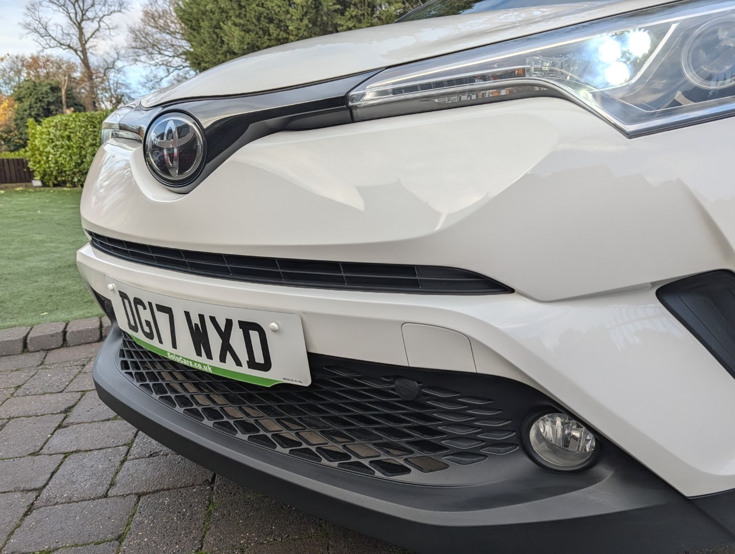Used Toyota C-HR 2017 for sale - 76785280: Photo 9