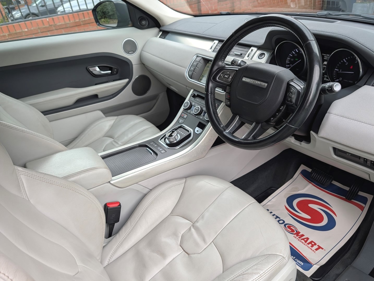 Used Land Rover Range Rover Evoque 2015 for sale - 77803257: Photo 18