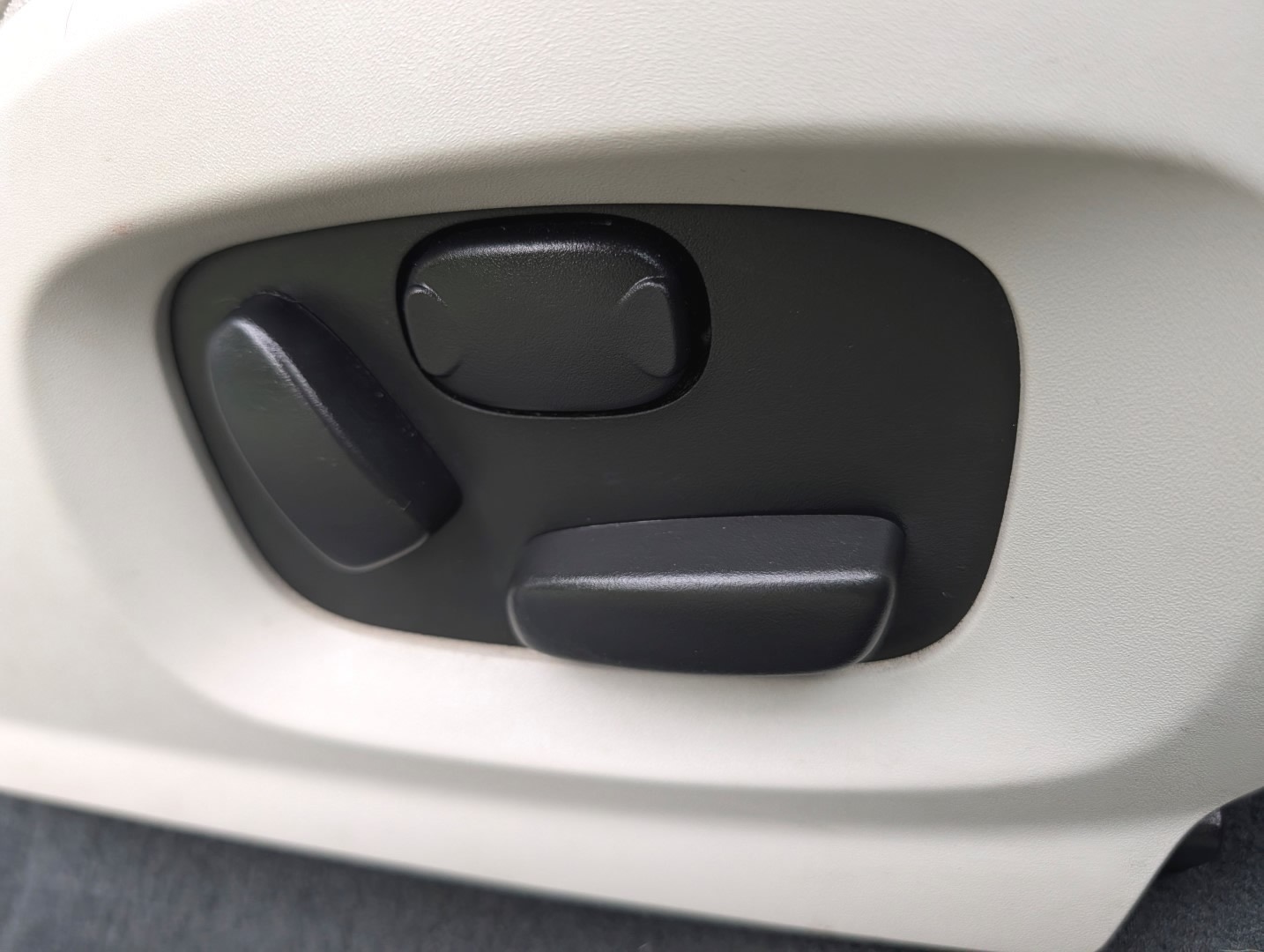 Used Land Rover Range Rover Evoque 2015 for sale - 77803257: Photo 24