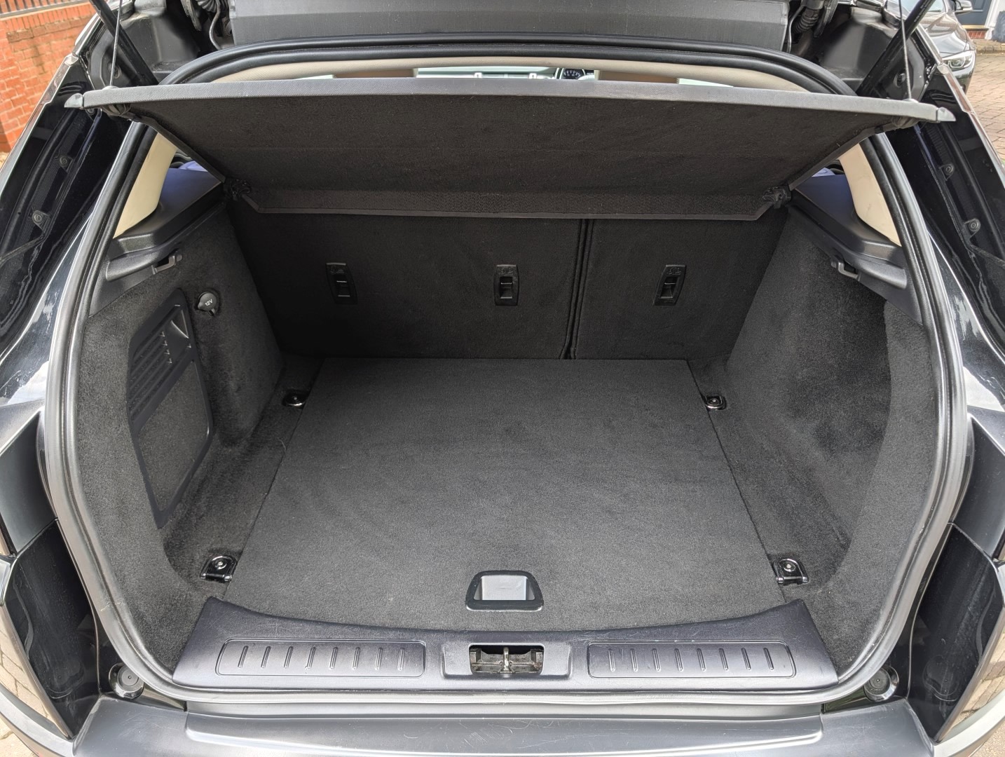 Used Land Rover Range Rover Evoque 2015 for sale - 77803257: Photo 26