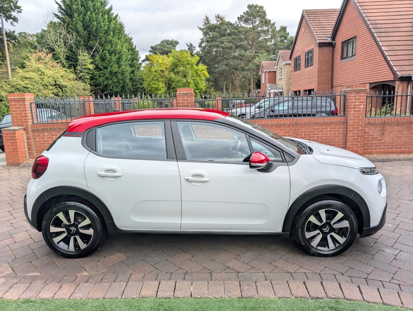 Used Citroen C3 2017 for sale - 76187287: Photo 15