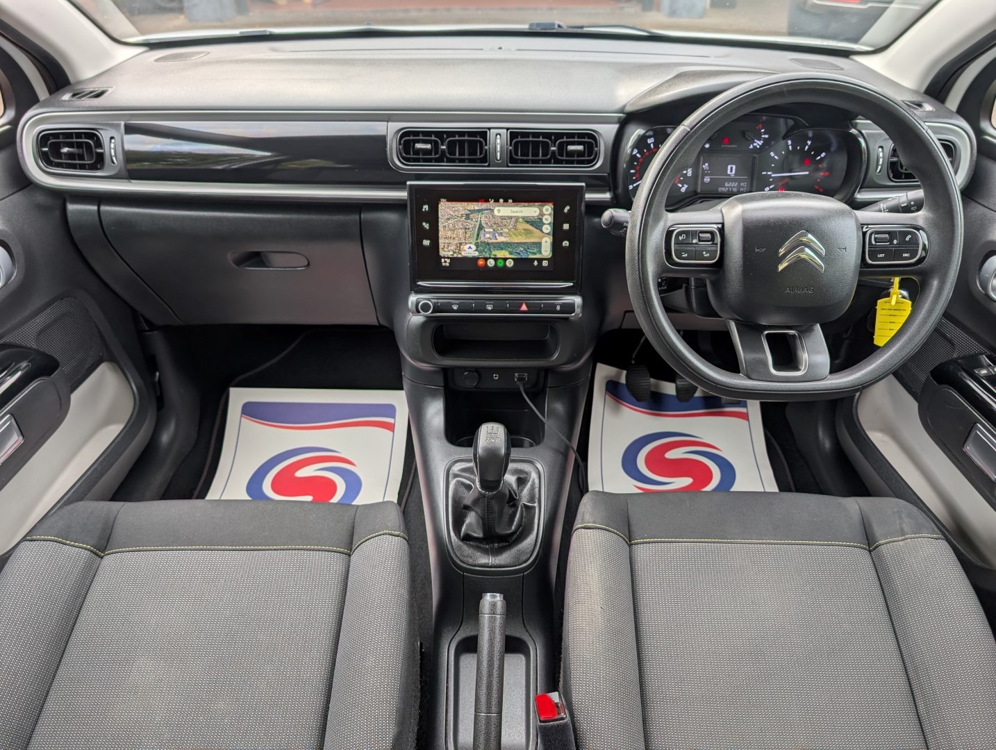 Used Citroen C3 2017 for sale - 76187287: Photo 2