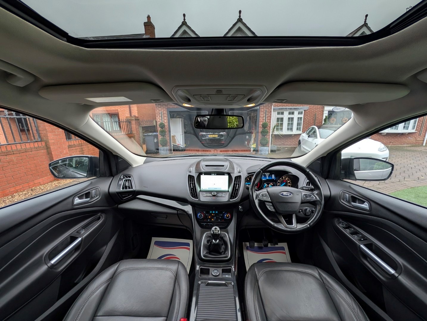 Used Ford Kuga 2017 for sale - 77245138: Photo 2