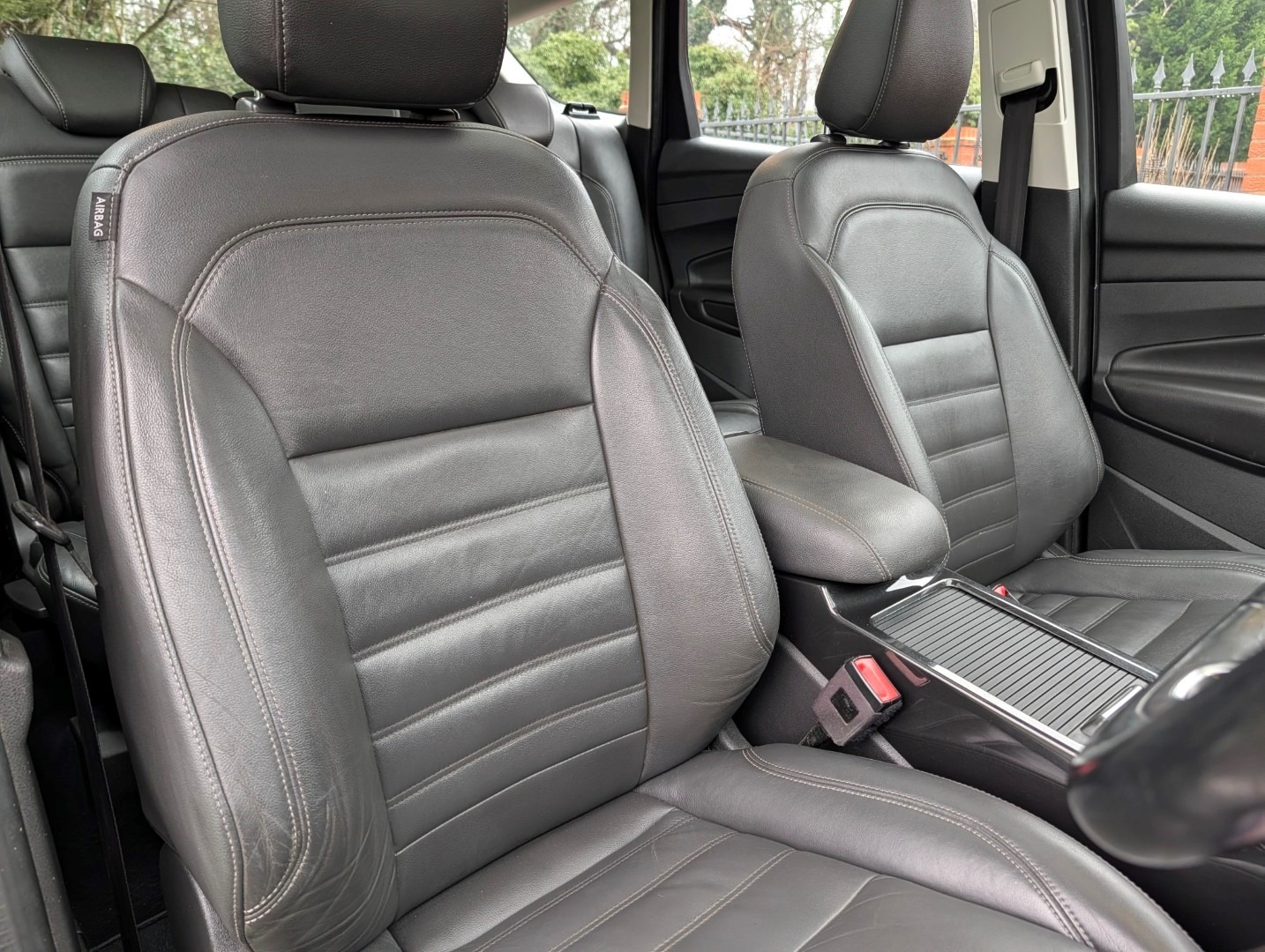 Used Ford Kuga 2017 for sale - 77245138: Photo 25