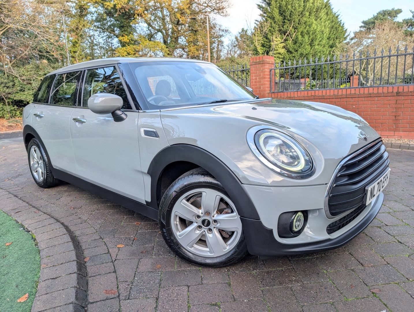 Used MINI Clubman 2020 for sale - 76653062: Photo 1